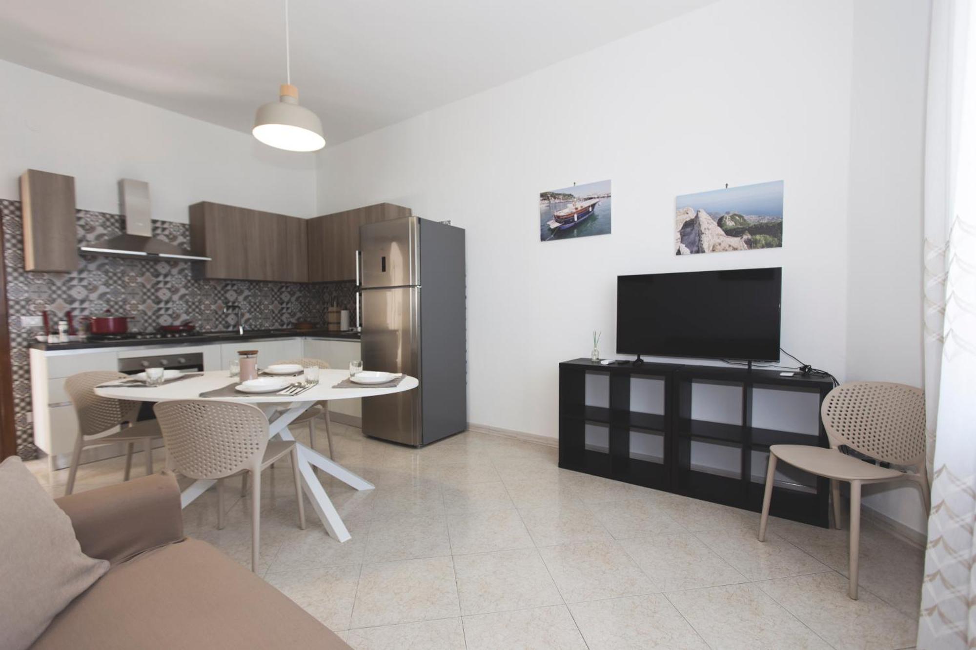 Brecchembe - Holiday Home In The Center Of Lacco Ameno Лакко-Амено Экстерьер фото